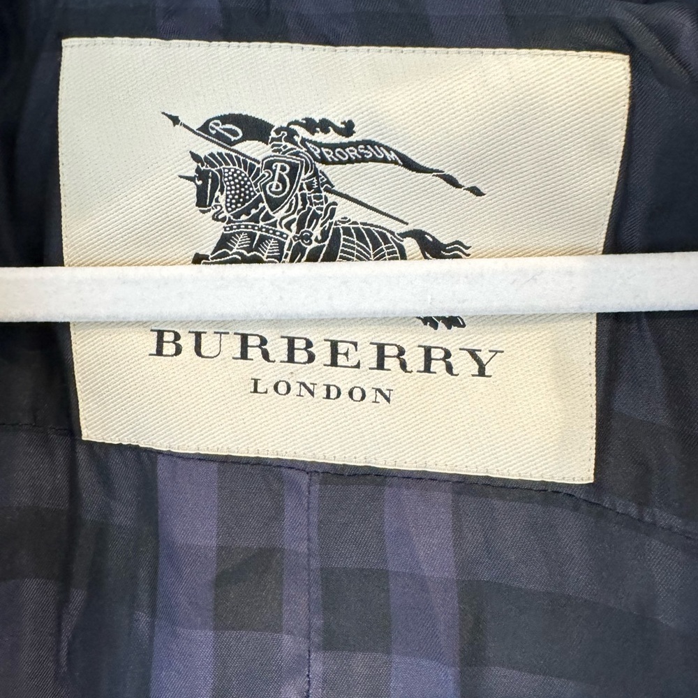 BURBERRY LONDON - Picture 7 of 13
